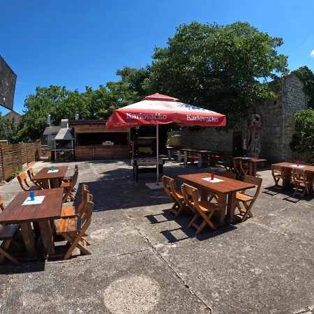 招待所 With Wifi - Diklo, - 19877 扎达尔